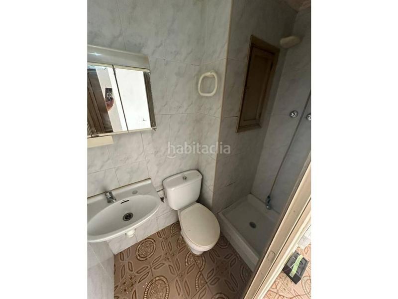 Foto 9530f6f7-32c8-4507-80d6-980c15388514. Appartement dans Safaretjos Santa Coloma de Gramenet