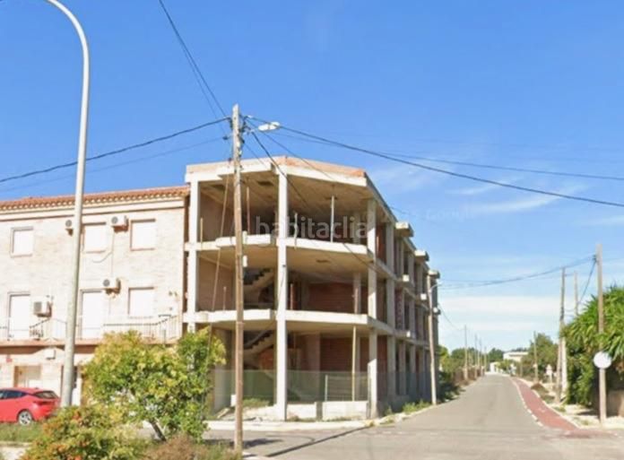 Foto b837a521-c15a-4f4b-b007-a7619c86bf31. Edificio in Aldea (L´)