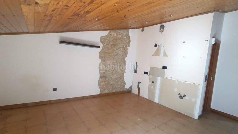 Foto 545372b7-b85a-4a61-b3e0-6e861a8f0714. Pis a Centre Torredembarra