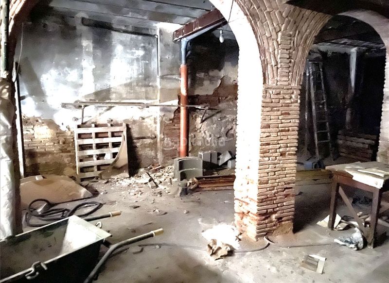 Foto a3c84f0d-cd77-4a8e-8c34-5acba0f2d842. Local comercial a Centre Reus