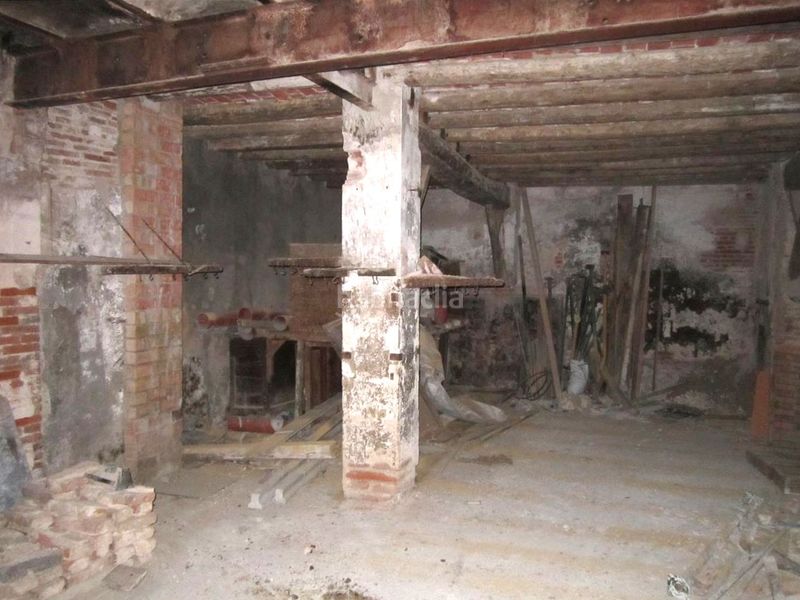 Foto f36bc65c-fe01-4e75-8c0b-ea8a51d3a300. Local comercial a Centre Reus