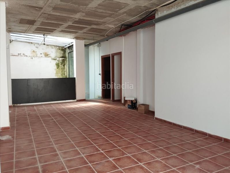 Foto 112fb29f-13c0-46b3-8c8d-fce12c968b0c. Local comercial a Malgrat de Mar