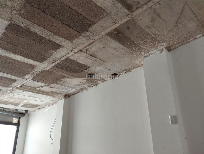 Foto 70b22133-f56d-4fe0-bcc5-f6e825801823. Local comercial a Malgrat de Mar