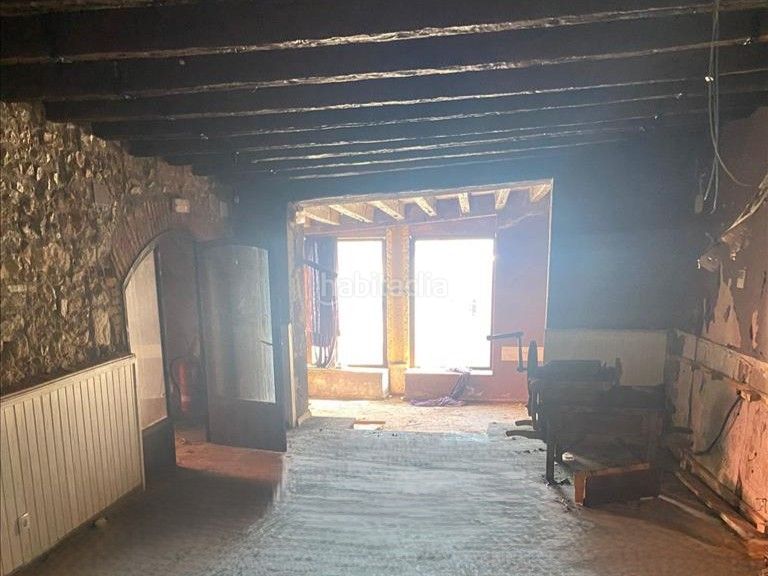 Foto 003c7a6c-479d-4587-a152-8ca951fd8311. Edificio en Creixell