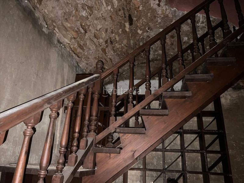 Foto 3833e243-b2e1-4c24-ad64-729edafca37c. Edificio en Creixell