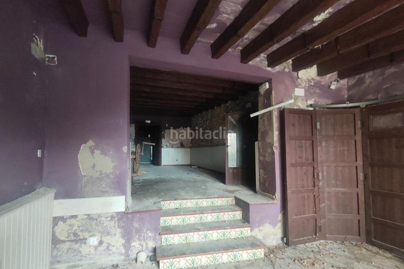 Foto 74d59a6e-453b-4ed1-a3a6-a46c87b141a8. Edificio en Creixell