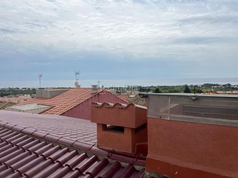 Foto 9df02d34-67d5-4f43-a155-71ae87931e0b. Edificio en Creixell