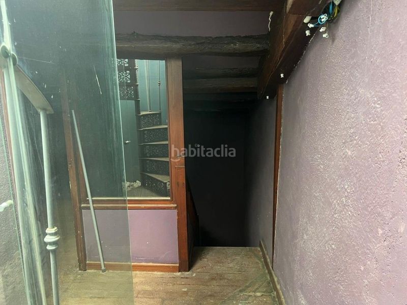 Foto fe42bad4-4bce-441f-b394-99fbb1a800ff. Edificio en Creixell