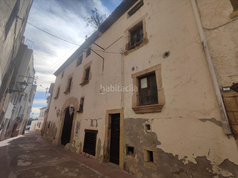 Foto a7752bf7-c251-4b8e-89e6-e9ed1378961f. Edifici a Creixell
