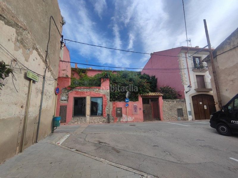 Foto c63bd194-40aa-49d2-81be-c8ef72042360. Edifici a Creixell