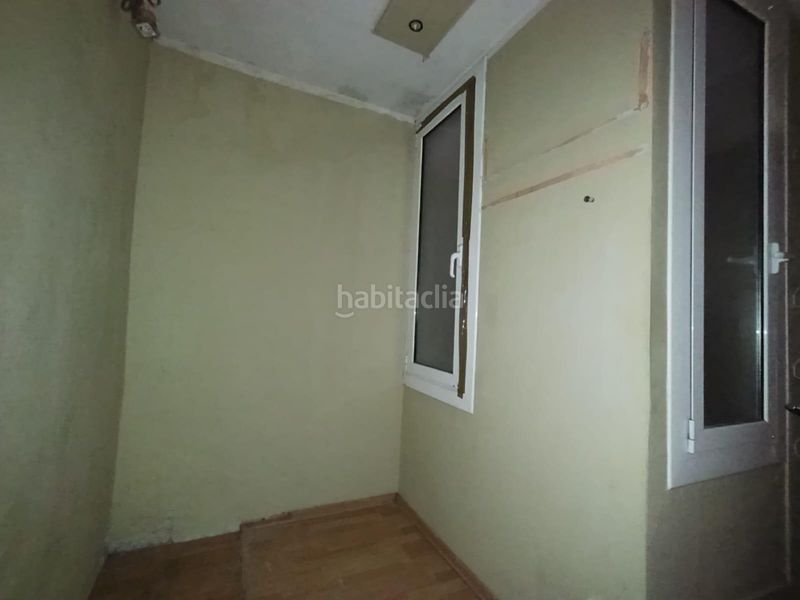 Foto 258661c0-27a2-4dd7-9a30-0647eff2bc0b. Pis a Raval Barcelona