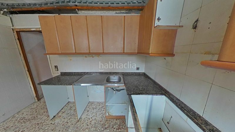 Foto ca679d21-8aad-42cf-82f1-33dd71414c45. Casa adossada a Besòs - Maresme Barcelona