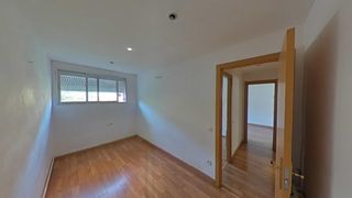 Apartament  Carrer perafita. Piso en ciutat meridiana