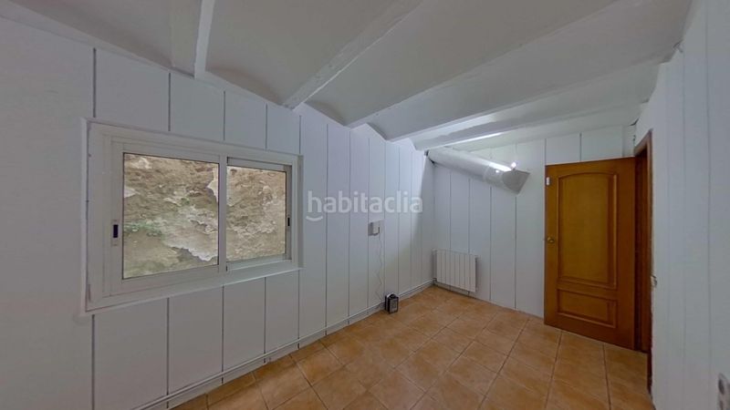 Foto e578ace2-893d-44e7-8798-7c2b40b1d4f7. Apartment in Pallejà