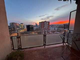 Flat  Avenida diagonal. Piso alto en diagonal mar