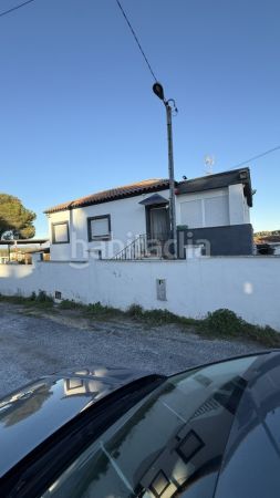 Foto ce3e36ab-1d7a-461f-b9cb-8ac640aef797. Xalet a Catllar (El)