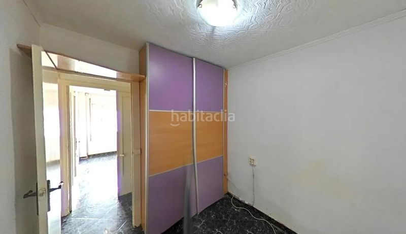Foto 40091a9b-e2ec-4759-a0d9-e6dc42a210c1. Pis a Llefià Badalona