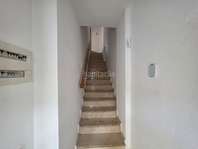Foto bd0ce3fd-f6fd-4953-82a8-b4f1c43d1832. Casa adossada a Roda de Barà