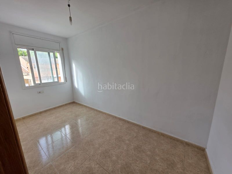 Foto e6e0f557-30d9-440d-b144-73afaea02203. Casa adossada a Roda de Barà