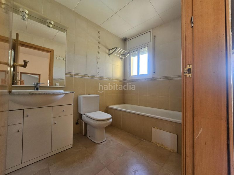 Foto a7720ca3-520f-4b08-a60b-0c3dc673b39c. Xalet amb calefacció piscina a Creixell