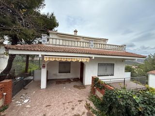 Xalet a Bisbal del Pened�s (La). Casa en can gordei  la bisbal del pened�s