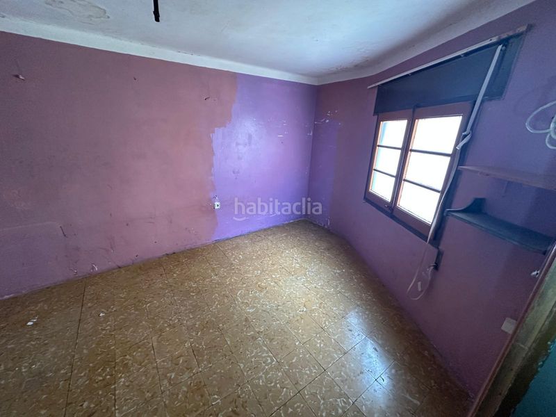 Foto cdcbcd7c-99bb-4d7f-9053-86a35a790843. Casa adossada a Centre Vendrell (El)