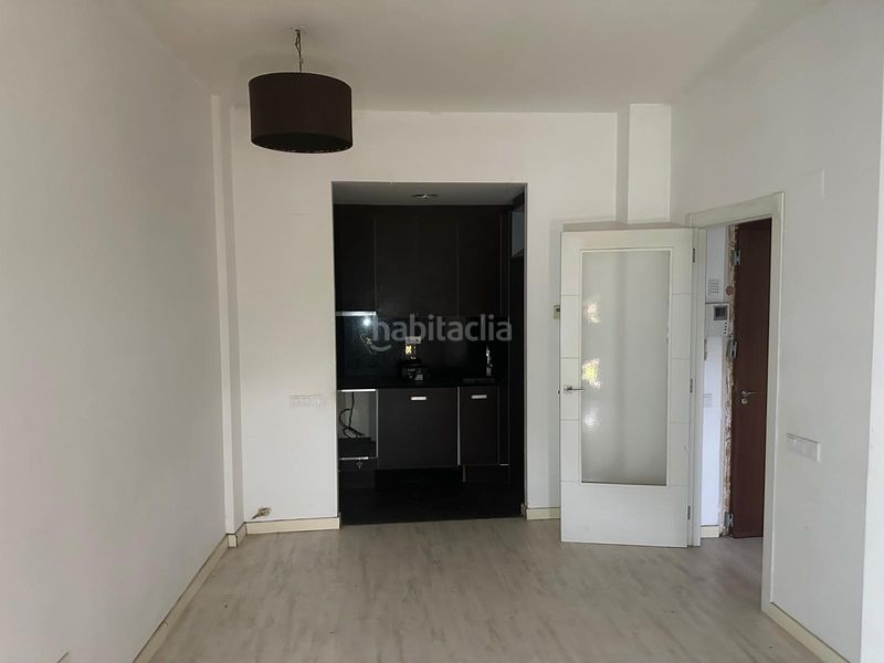 Foto a02433f9-6ed2-4829-8afc-5363d71aa14b. Planta baixa a Nucli Urbà Esparreguera