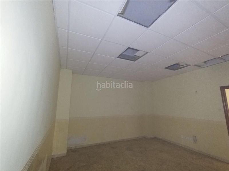 Foto 5d335be1-b132-4014-b5d3-cef6889c7a3d. Local comercial a Mestral Reus