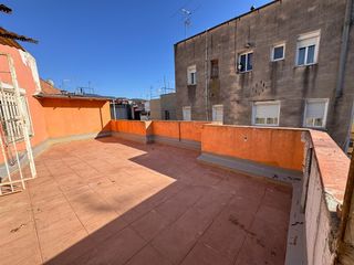 Dachwohnung in Llagosta (La). Atico con dos terrazas