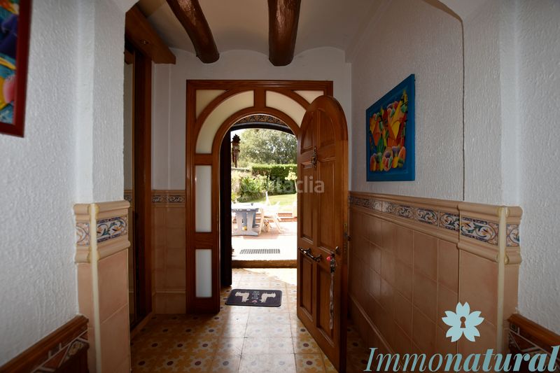 Foto 0b0d2ed3-65de-42e0-bdd1-a4059873b7e9. Chalet en Torrelles de Llobregat