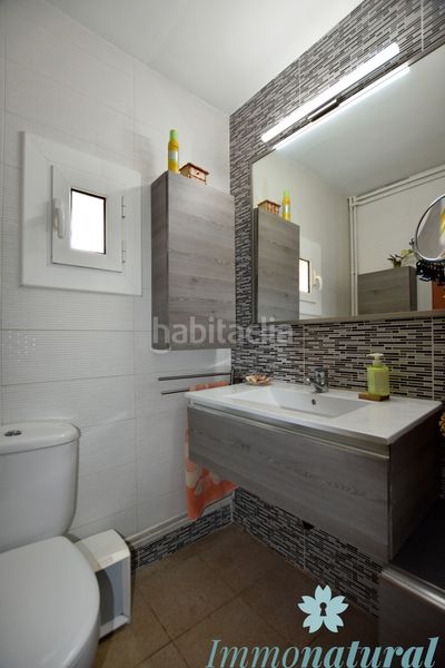 Foto 4eec7cba-f14d-4da0-8251-a0f31d3a694c. Chalet en Torrelles de Llobregat