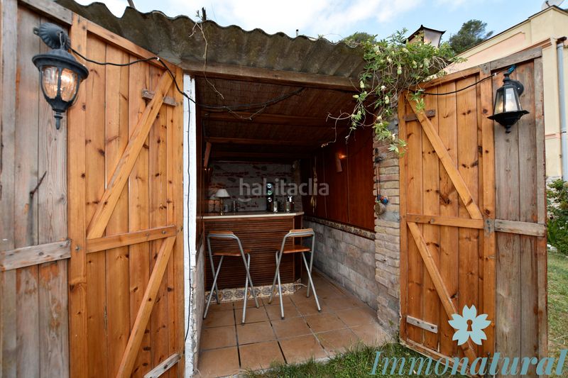 Foto 7097872d-dbd3-4a93-8348-6ded360c4db6. Chalet en Torrelles de Llobregat