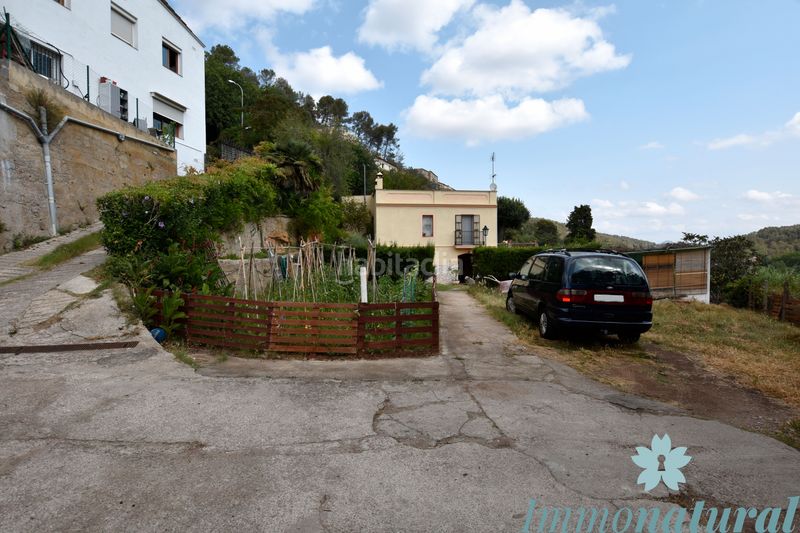 Foto ae996097-fe49-4d34-956f-40b50f94414b. Chalet en Torrelles de Llobregat