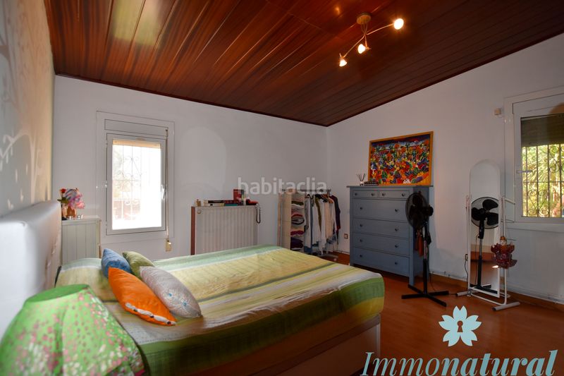 Foto fc69f6c2-8c68-42d4-92b0-568a0df0c3b2. Chalet en Torrelles de Llobregat