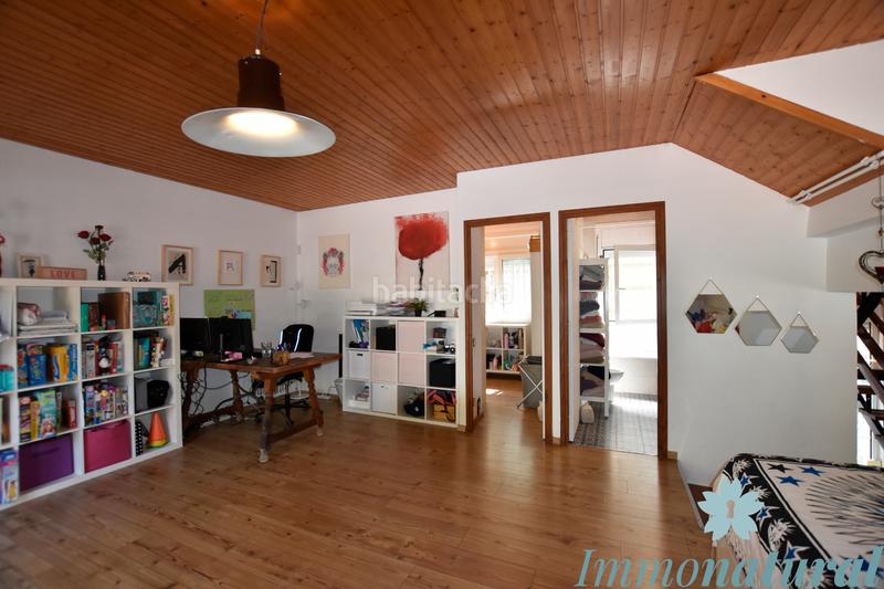 Foto 13c91cdf-f5d1-461b-8dcf-abcfd021398f. Chalet mit kamin heizung parking pool in Torrelles de Llobregat