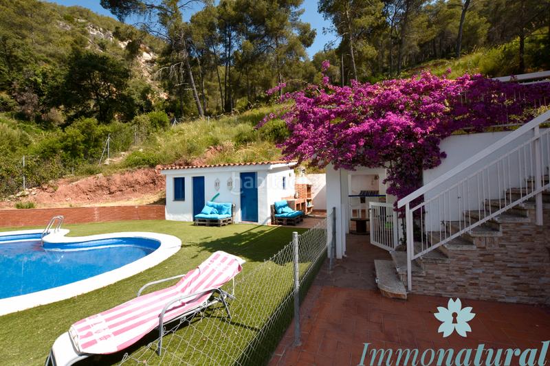 Foto 1c662bc1-4a05-4f42-888a-c71ad2270223. Chalet mit kamin heizung parking pool in Torrelles de Llobregat