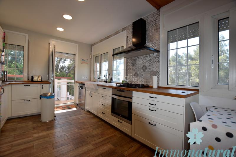 Foto 20202cb5-db94-4d58-9fee-2680e147a712. Chalet mit kamin heizung parking pool in Torrelles de Llobregat