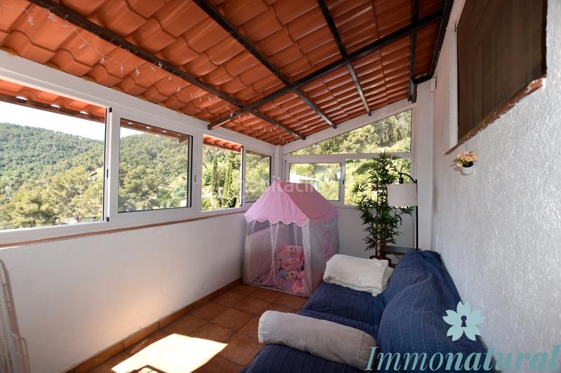 Foto 5c3508fe-c998-4468-8791-0c348c4811ec. Chalet mit kamin heizung parking pool in Torrelles de Llobregat