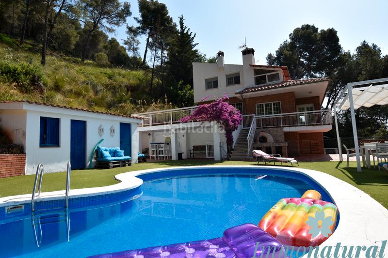 Foto a0723b70-6924-4283-9ef5-6c0c45d6eba0. Chalet mit kamin heizung parking pool in Torrelles de Llobregat