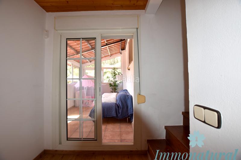 Foto b2265585-92af-4a0b-a691-500d4799147b. Chalet mit kamin heizung parking pool in Torrelles de Llobregat