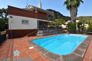 Chalet  Segona avinguda