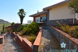 Chalet  Segona avinguda