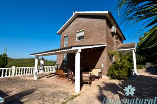 Chalet  Carrer flor de neu