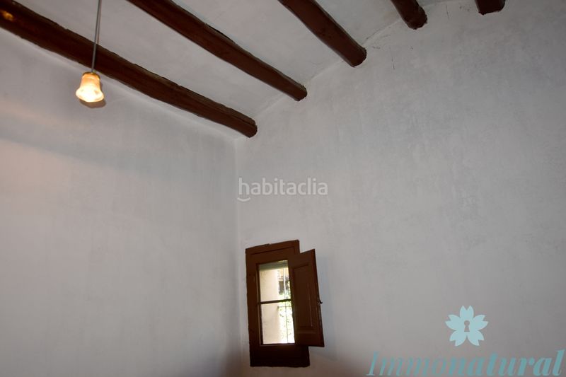 Foto b751db53-74b0-4353-8da1-d47f19692444. Casa en Torrelles de Llobregat