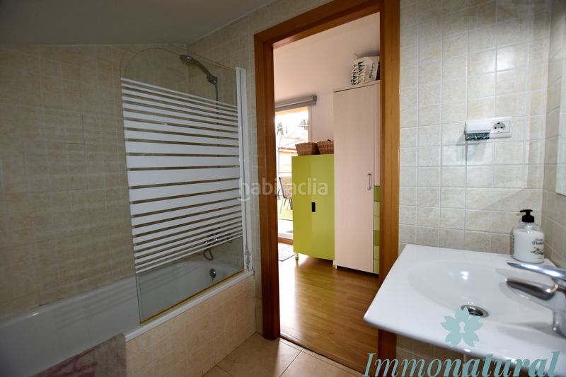 Foto 0c3a0871-424c-48d0-885d-46a41b0df481. Àtic amb calefacció aparcament a Torrelles de Llobregat