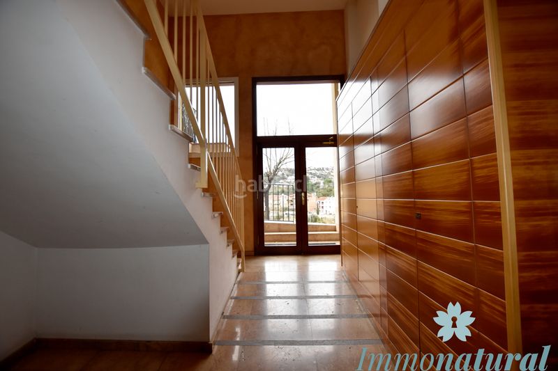 Foto 2b9db8e5-5d66-49d1-ac12-ef39e79e2256. Àtic amb calefacció aparcament a Torrelles de Llobregat