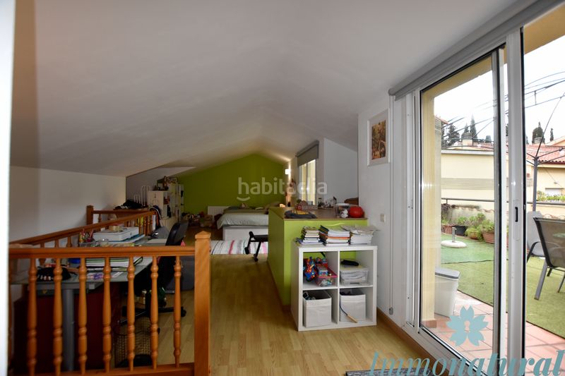 Foto a961a2a1-40f4-4411-94ee-f0dc3917201f. Àtic amb calefacció aparcament a Torrelles de Llobregat