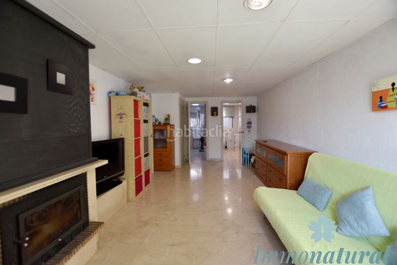 Foto a696c6f0-bc2e-4ece-b80f-3266678935e9. Xalet amb xemeneia calefacció piscina a Torrelles de Llobregat