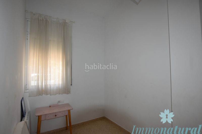 Foto 32b62166-f46e-4ef0-8257-3c4e783e2657. Casa adossada amb xemeneia calefacció aparcament a Torrelles de Llobregat