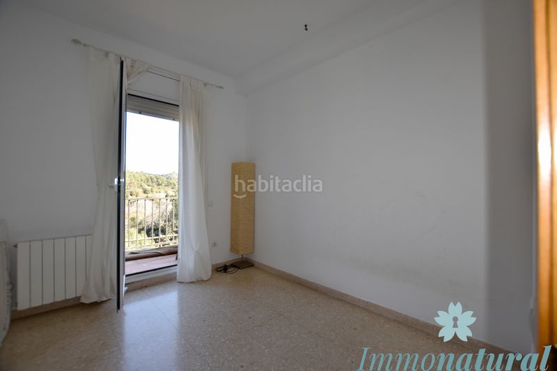 Foto 3d3016b5-b4fb-496b-a7bc-05a6da56fffb. Casa adossada amb xemeneia calefacció aparcament a Torrelles de Llobregat